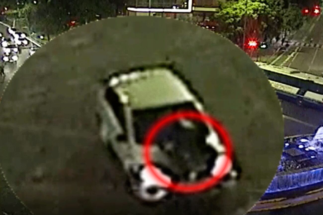 Locura al volante en Córdoba: imputaron al chofer de Uber por el secuestro de la pasajera y el policía